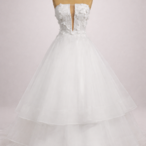 robe de mariée Nathalie princesse tulle decollete plongeant