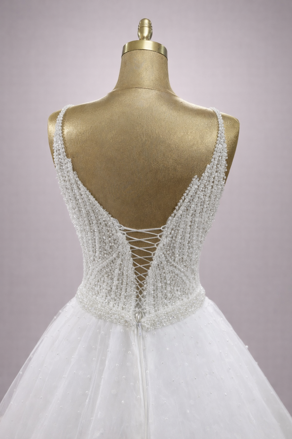 robe de mariée Nicole detail dos perles lacage