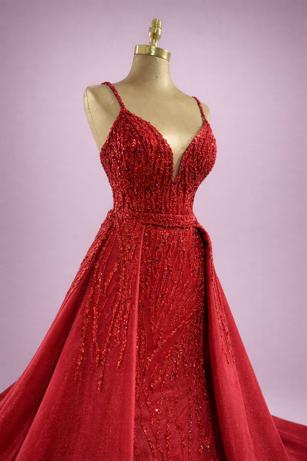 Profil Dolores robe de soiree rouge profil bustier paillete sequins