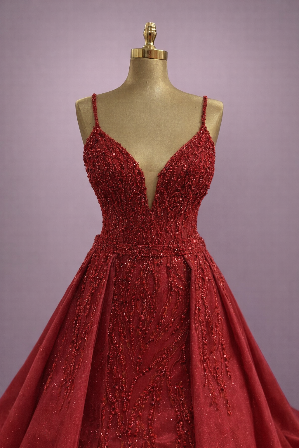 Bustier Dolores face robe de soiree rouge bustier perles sequins decollete plongeant